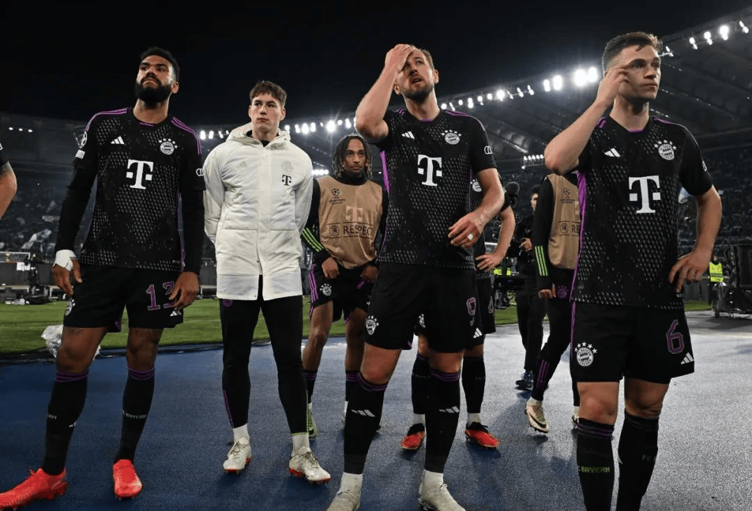 爱迪森巴杰2025季后赛轰3发本垒打，世界大赛G1代打满贯砲（爱迪森巴杰2025季后赛3轰发威，世界大赛G1代打轰出满贯砲）