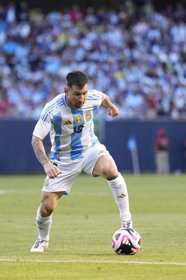 篮球篮网连续输球，主帅承认战术失误（篮网遭遇连败，主帅坦言战术布置有误）