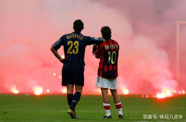 杜伦和康宁汉姆是近10年活塞首对同时砍30分两双的二人组