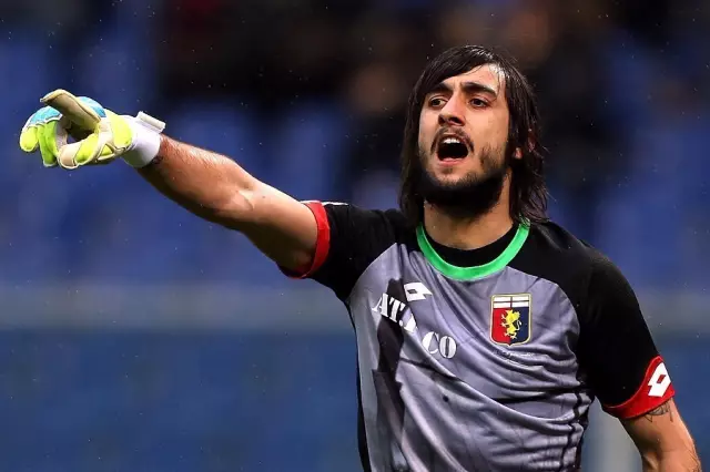 斯基拉：国米派球探考察卡利亚里20岁的右翼卫帕莱斯特拉（斯基拉：国米已派球探赴卡利亚里考察20岁右翼卫帕莱斯特拉）