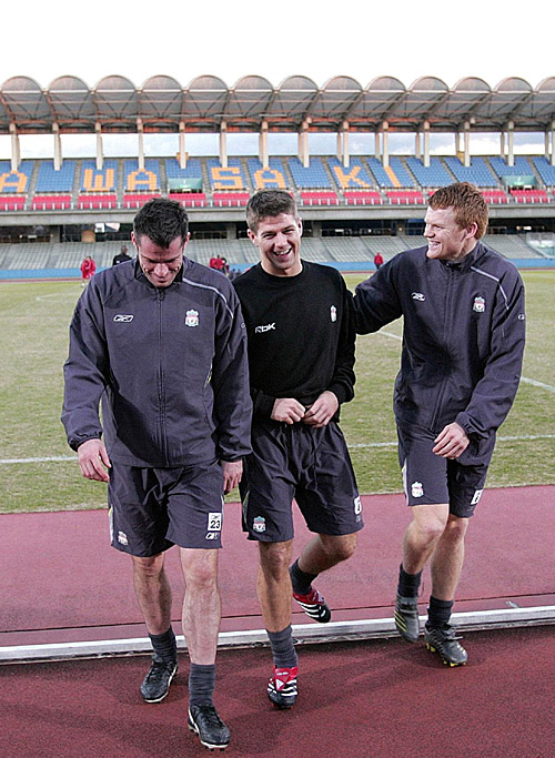 世界波直挂死角，全场尖叫（惊天远射命中死角，全场沸腾）