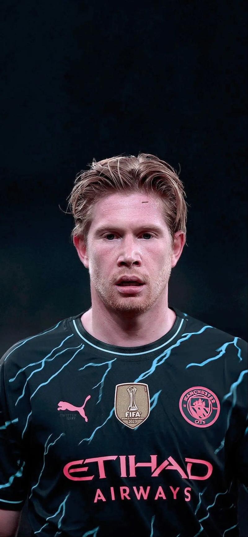 都体：弗拉霍维奇遭遇左腿拉伤，预计将缺阵至今年年底（都灵体育报：弗拉霍维奇左腿拉伤，预计休战至今年底）