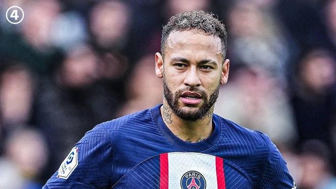 湘超张珈玮：王新欣指导是我的伯乐；湖南足球的氛围其实很好（湘超球员张珈玮：王新欣是我的伯乐，湖南足球氛围很不错）