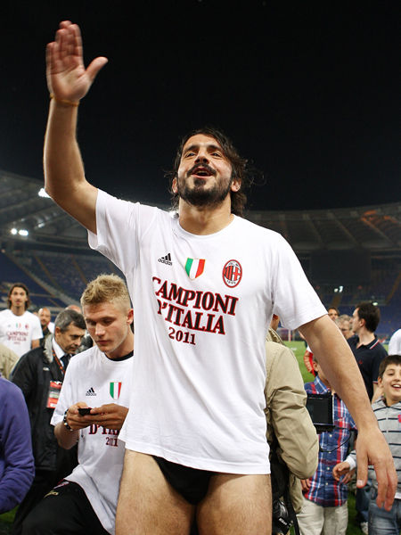 回归22战：内马尔VS福塔莱萨集锦（复出第22战：内马尔对福塔莱萨精彩集锦）