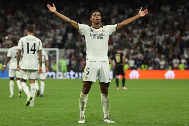 埃迪·豪：我们今天防守做得不好，换乔林顿因为他腹股沟有伤（埃迪·豪称今日防守不达标，乔林顿因腹股沟伤势被换下）