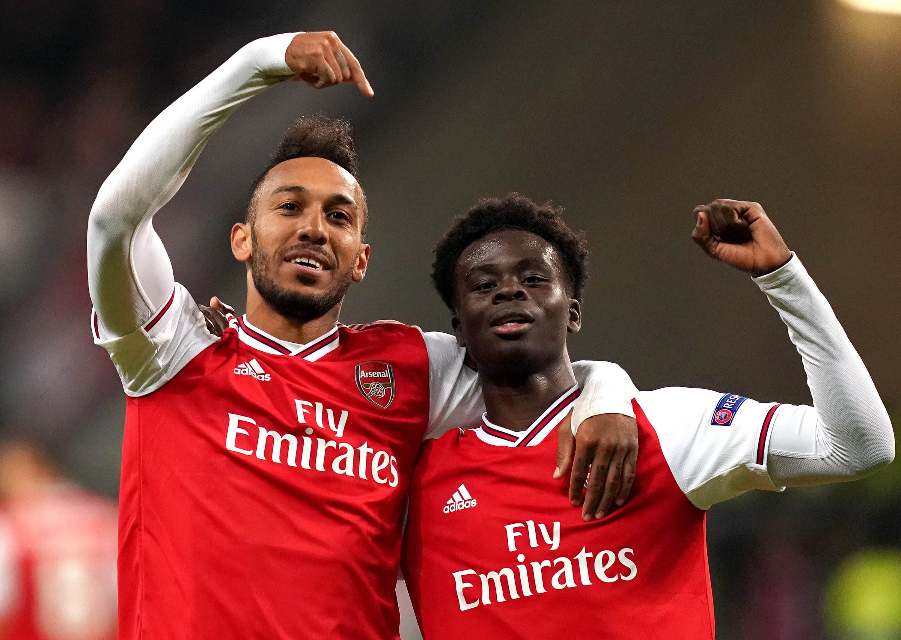 图片报：拜仁三将晒AI生成胡子照片，参与活动呼吁关注男性健康（图片报：拜仁三将晒AI胡须照，参与公益活动呼吁关注男性健康）