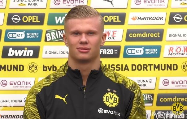 尼克斯击败雄鹿成功晋级，近7场两队对决尼克斯6胜1负（尼克斯力克雄鹿挺进下一轮，最近7次交锋6胜1负）