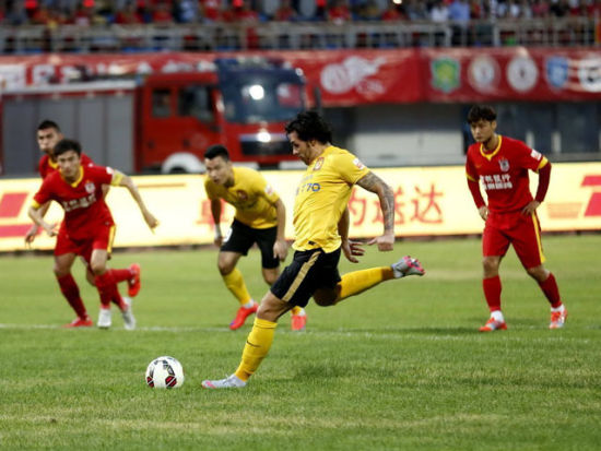 尼斯欧联6战全负垫底，各项赛事已8连败创队史最长连败纪录（尼斯欧联6战皆负垫底，各项赛事已吞8连败创队史最长连败纪录）