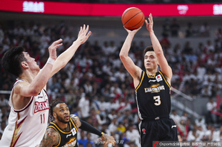 利物浦今日首发平均年龄仅25岁325天，创斯洛特执教时期新低（利物浦本场首发均龄25岁325天，创斯洛特执教新低）