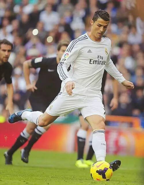 高清：西甲皇马3-0 姆巴佩一条龙+世界波